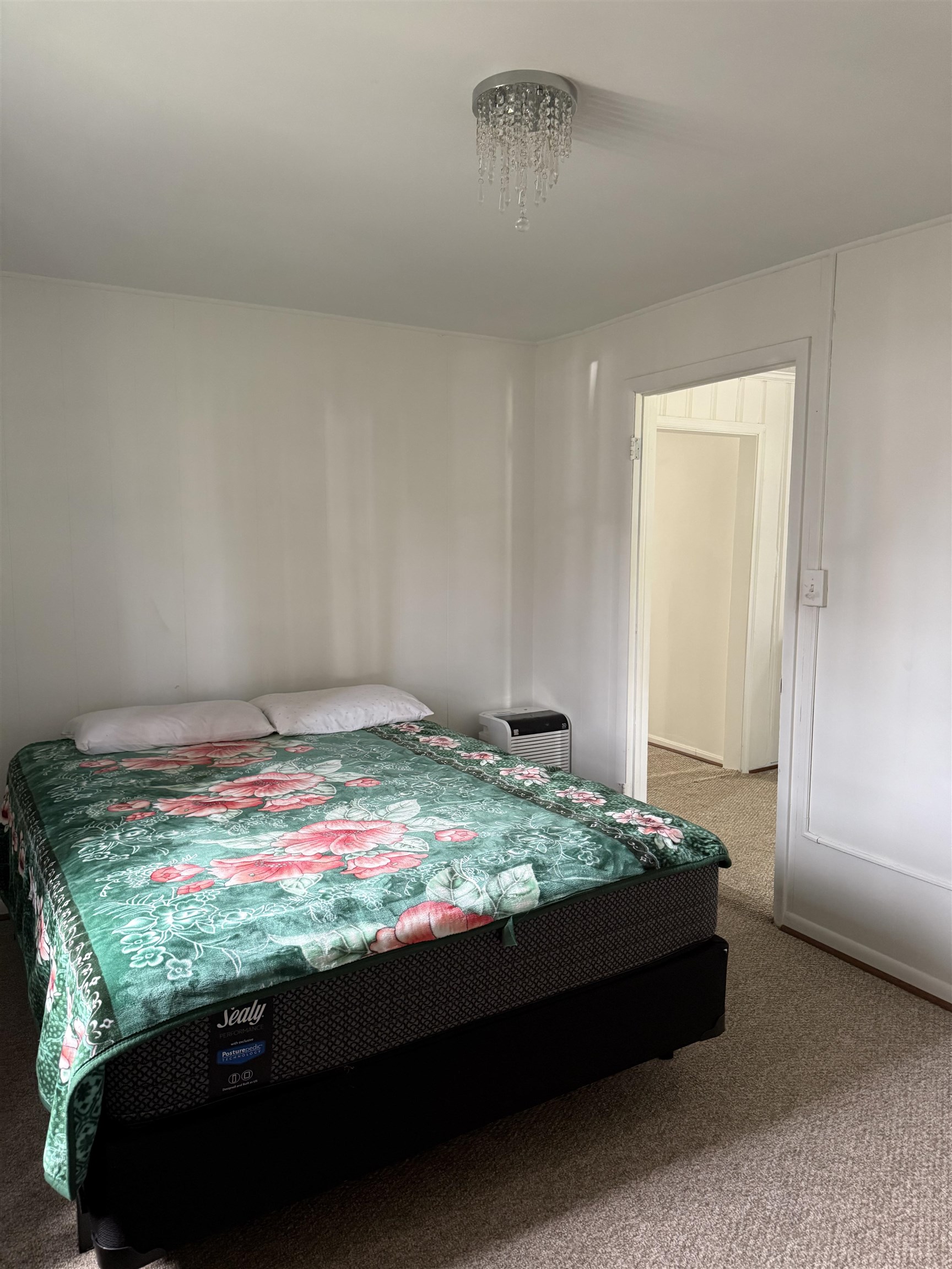 628 N AUGUSTA AVE, WAYNESBORO, Virginia 22980, 2 Bedrooms Bedrooms, ,1 BathroomBathrooms,Residential,628 N AUGUSTA AVE,667262 MLS # 667262