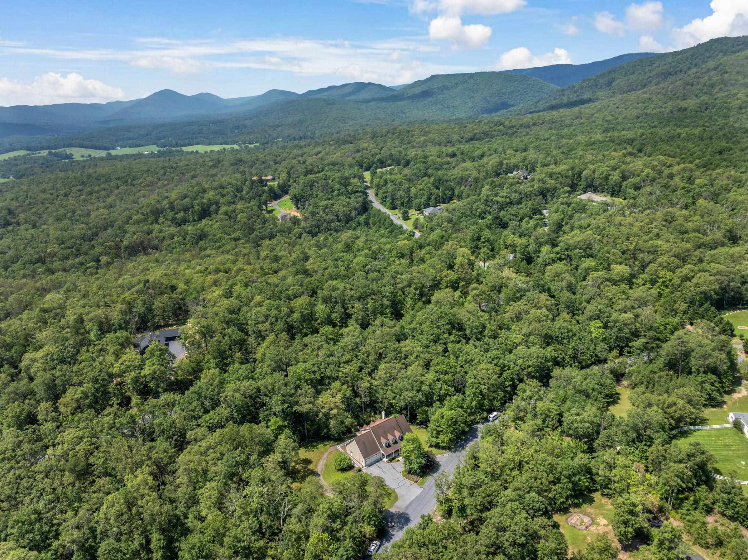 100 NAZARETH DR, FORT VALLEY, Virginia 22652, 5 Bedrooms Bedrooms, ,5 BathroomsBathrooms,Residential,100 NAZARETH DR,667264 MLS # 667264