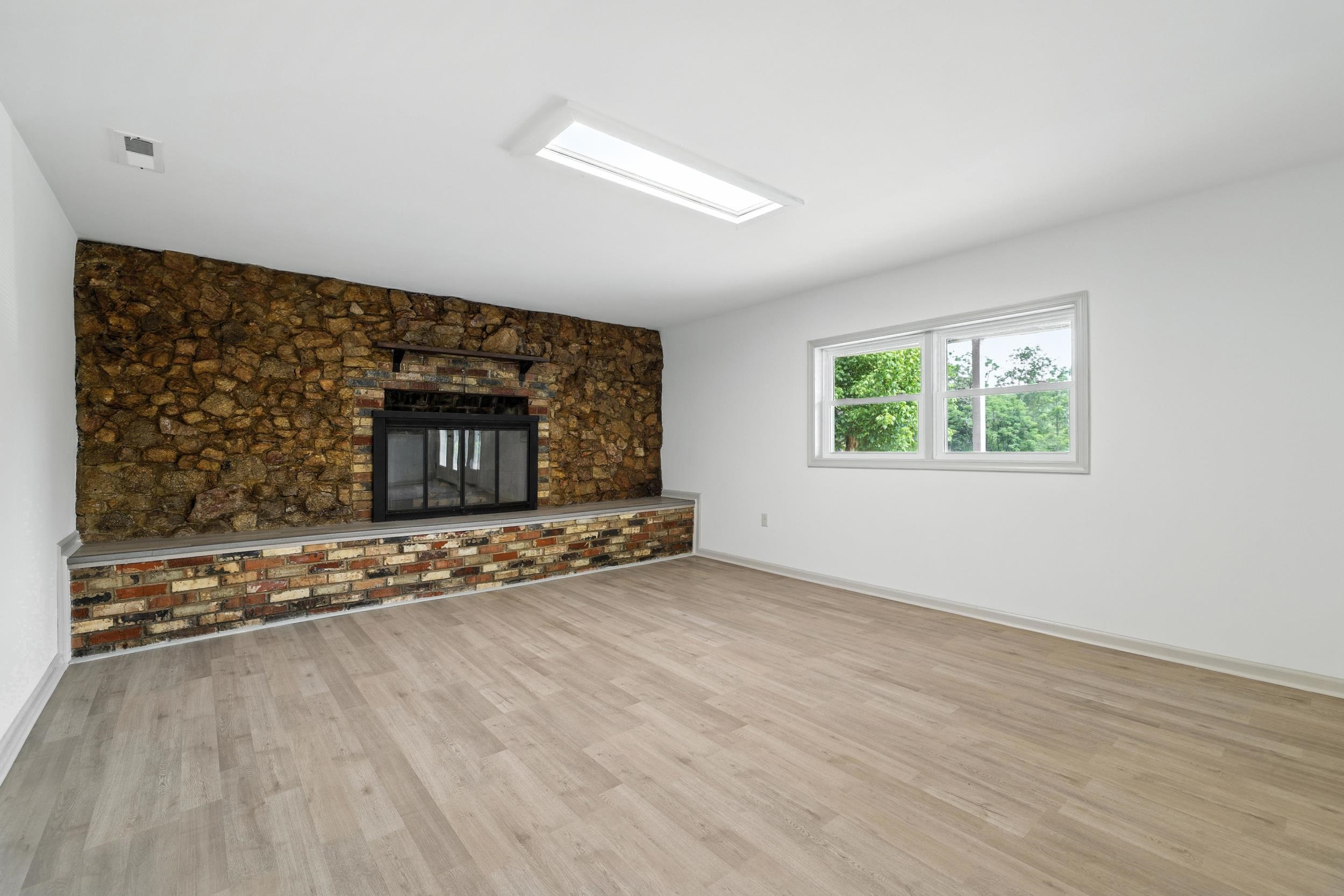 782 SHIPYARD RD, SHENANDOAH, Virginia 22849, 4 Bedrooms Bedrooms, ,3 BathroomsBathrooms,Residential,782 SHIPYARD RD,667265 MLS # 667265