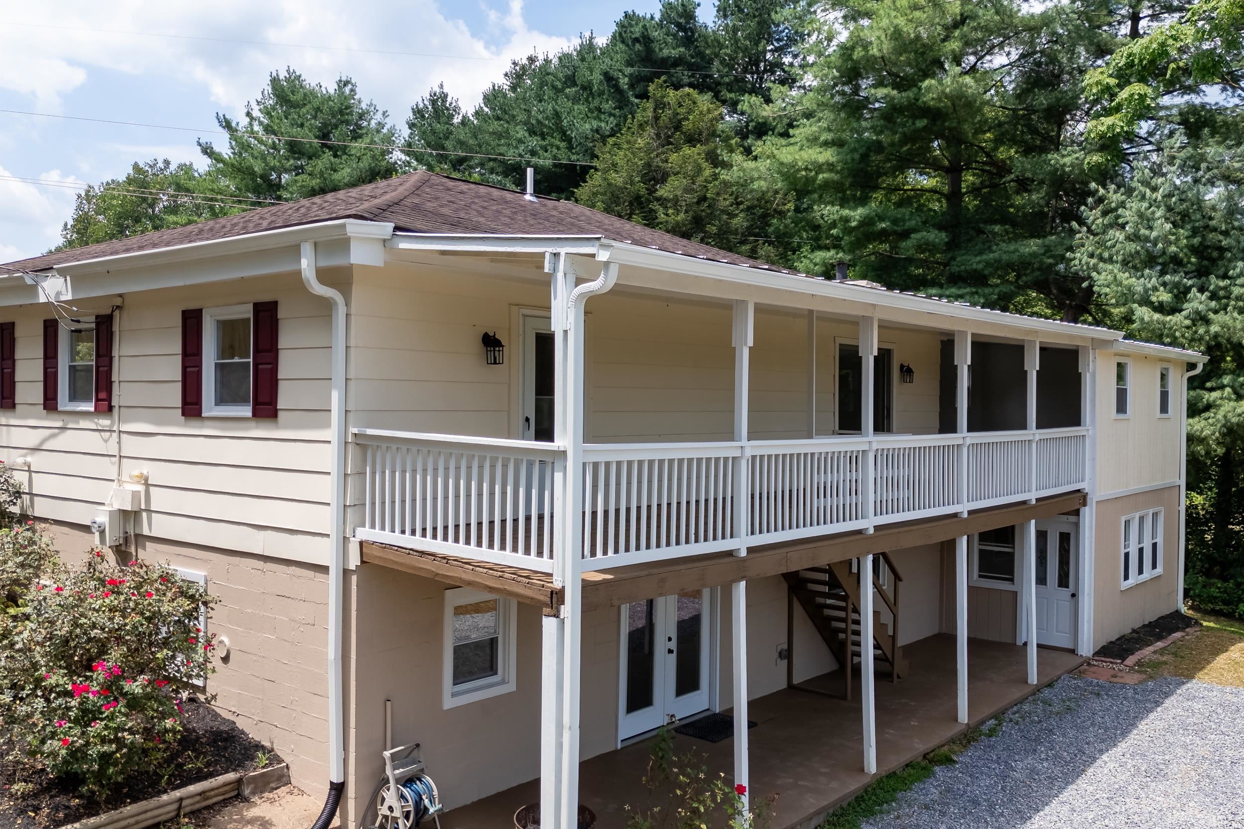782 SHIPYARD RD, SHENANDOAH, Virginia 22849, 4 Bedrooms Bedrooms, ,3 BathroomsBathrooms,Residential,782 SHIPYARD RD,667265 MLS # 667265