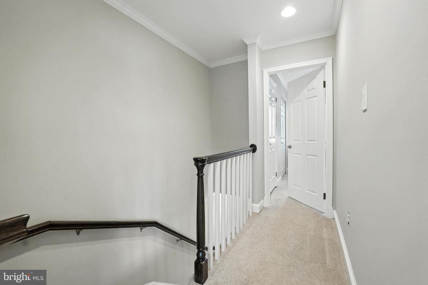 1810 21ST ST N, ARLINGTON, Virginia 22209, 3 Bedrooms Bedrooms, ,2 BathroomsBathrooms,Residential,For sale,1810 21ST ST N,VAAR2059442 MLS # VAAR2059442