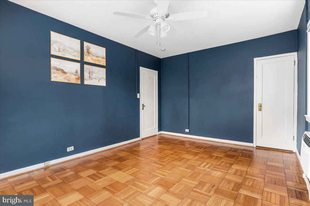 3482 GUNSTON RD, ALEXANDRIA, Virginia 22302, 2 Bedrooms Bedrooms, ,1 BathroomBathrooms,Residential,For sale,3482 GUNSTON RD,VAAX2046988 MLS # VAAX2046988