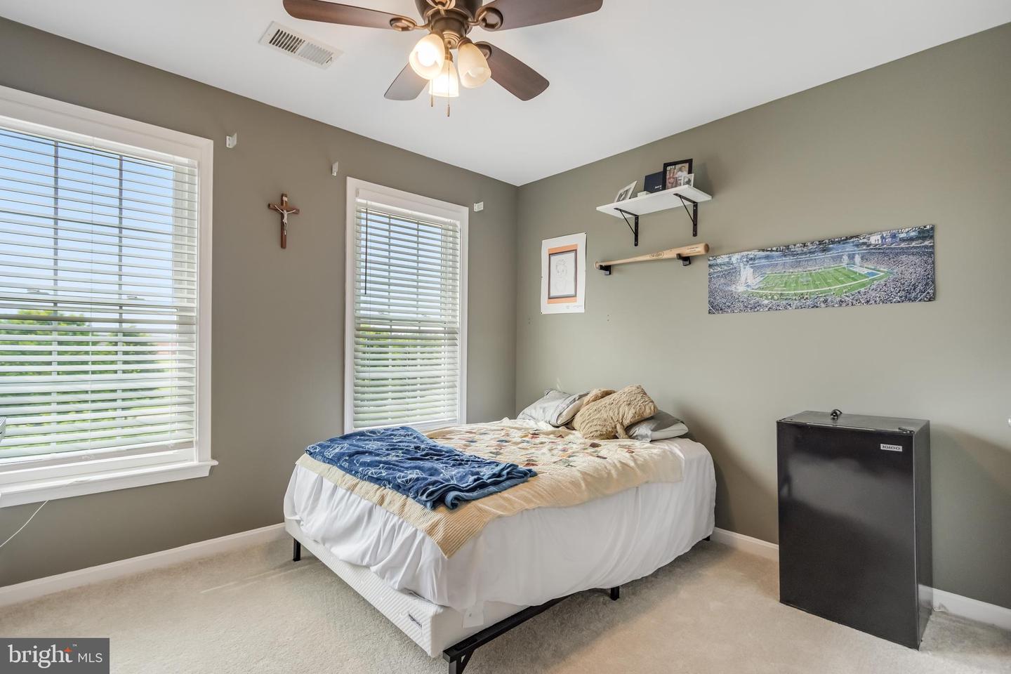 8259 PURPLE LILAC CT, LORTON, Virginia 22079, 3 Bedrooms Bedrooms, ,3 BathroomsBathrooms,Residential,For sale,8259 PURPLE LILAC CT,VAFX2252364 MLS # VAFX2252364