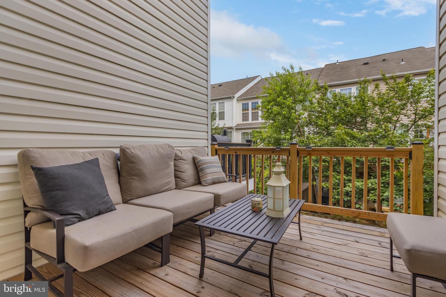 8259 PURPLE LILAC CT, LORTON, Virginia 22079, 3 Bedrooms Bedrooms, ,3 BathroomsBathrooms,Residential,For sale,8259 PURPLE LILAC CT,VAFX2252364 MLS # VAFX2252364