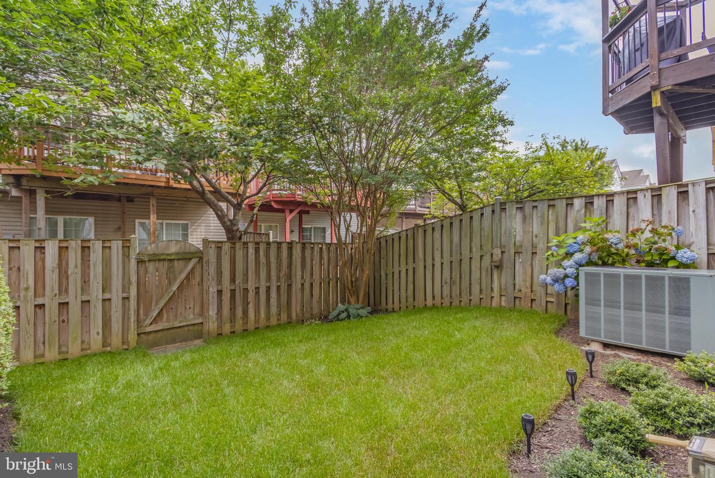 8259 PURPLE LILAC CT, LORTON, Virginia 22079, 3 Bedrooms Bedrooms, ,3 BathroomsBathrooms,Residential,For sale,8259 PURPLE LILAC CT,VAFX2252364 MLS # VAFX2252364