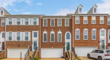 8259 PURPLE LILAC CT, LORTON, Virginia 22079, 3 Bedrooms Bedrooms, ,3 BathroomsBathrooms,Residential,For sale,8259 PURPLE LILAC CT,VAFX2252364 MLS # VAFX2252364