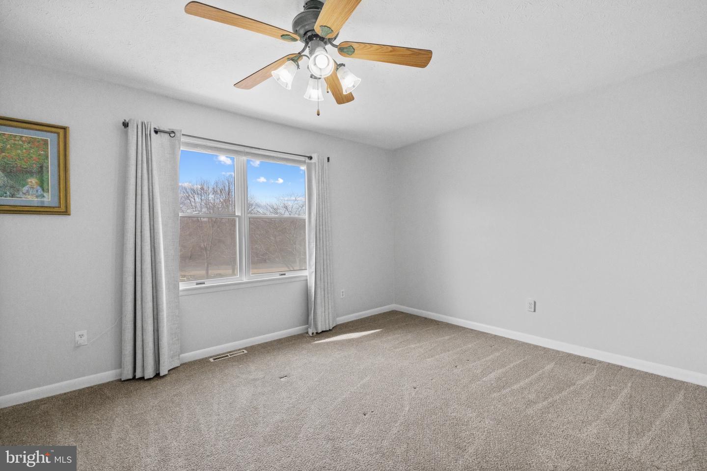 1124 WADEWOOD CT, WOODSTOCK, Virginia 22664, 3 Bedrooms Bedrooms, ,1 BathroomBathrooms,Residential,For sale,1124 WADEWOOD CT,VASH2011884 MLS # VASH2011884