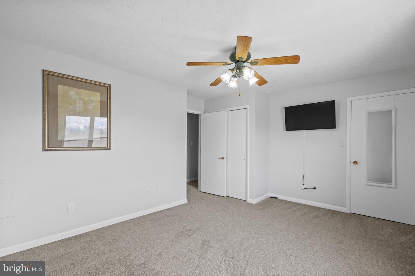 1124 WADEWOOD CT, WOODSTOCK, Virginia 22664, 3 Bedrooms Bedrooms, ,1 BathroomBathrooms,Residential,For sale,1124 WADEWOOD CT,VASH2011884 MLS # VASH2011884