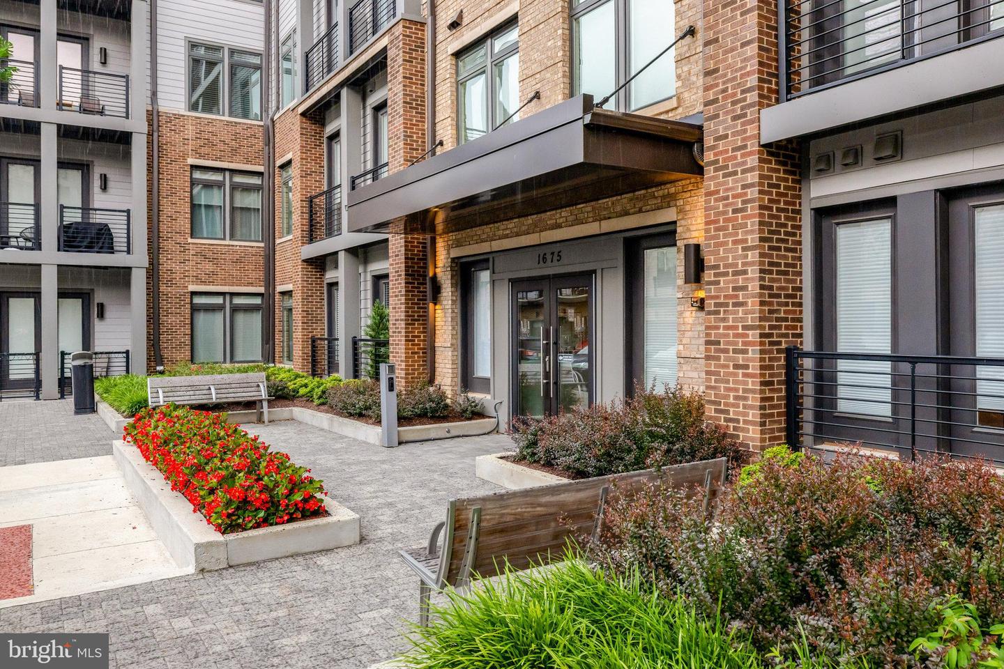 1675 BANDIT LOOP #103B, RESTON, Virginia 20190, 2 Bedrooms Bedrooms, ,2 BathroomsBathrooms,Residential,For sale,1675 BANDIT LOOP #103B,VAFX2253530 MLS # VAFX2253530