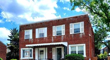 3202 13TH RD S, ARLINGTON, Virginia 22204, 3 Bedrooms Bedrooms, ,2 BathroomsBathrooms,Residential,For sale,3202 13TH RD S,VAAR2060276 MLS # VAAR2060276