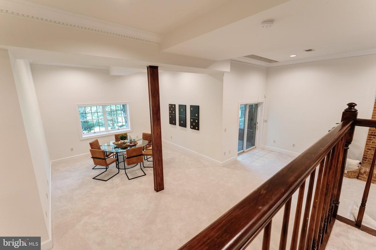 250 GOLDEN WOODS CT, GREAT FALLS, Virginia 22066, 5 Bedrooms Bedrooms, ,4 BathroomsBathrooms,Residential,For sale,250 GOLDEN WOODS CT,VAFX2253842 MLS # VAFX2253842