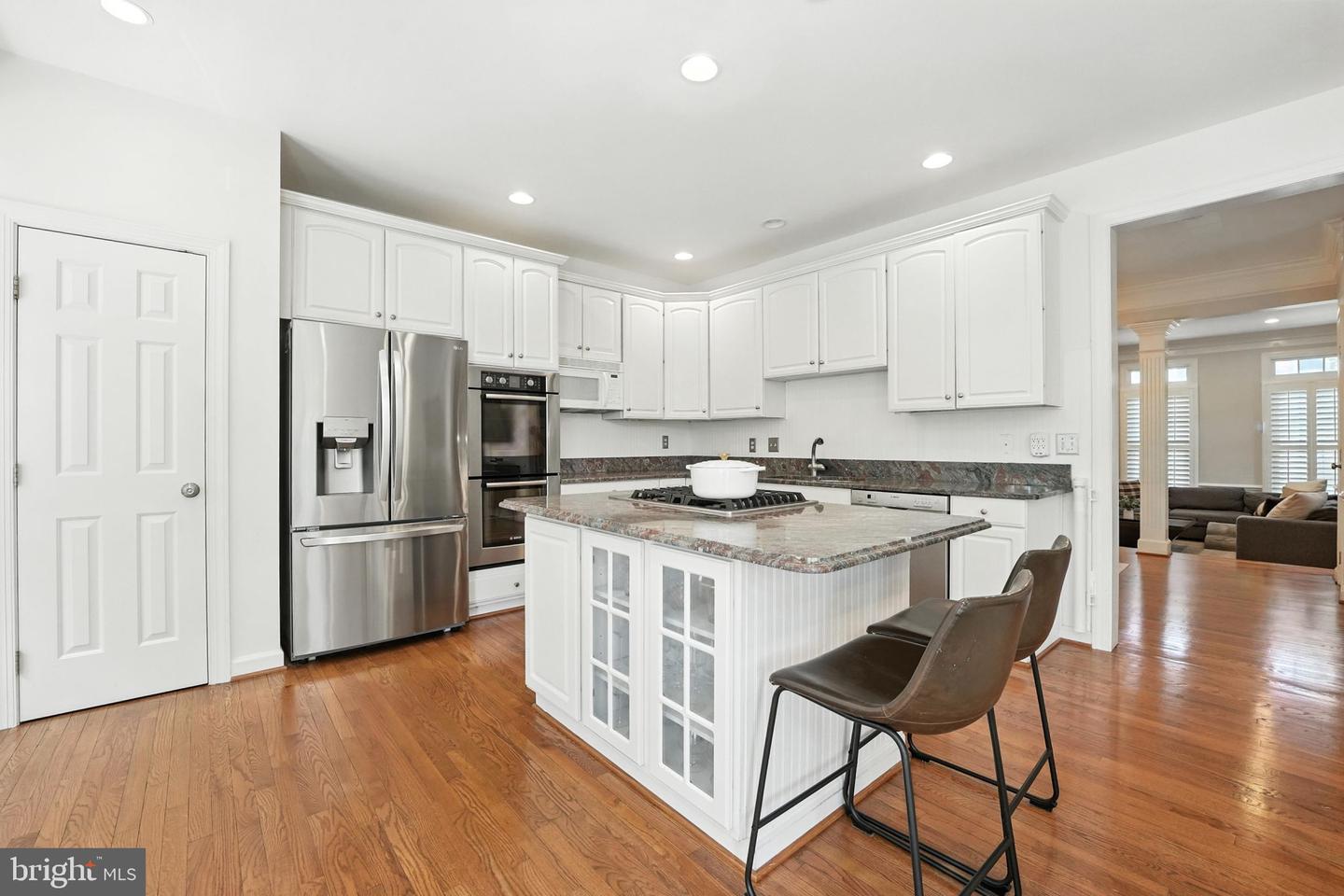 7576 CHRISLAND CV, FALLS CHURCH, Virginia 22042, 3 Bedrooms Bedrooms, ,3 BathroomsBathrooms,Residential,For sale,7576 CHRISLAND CV,VAFX2254304 MLS # VAFX2254304