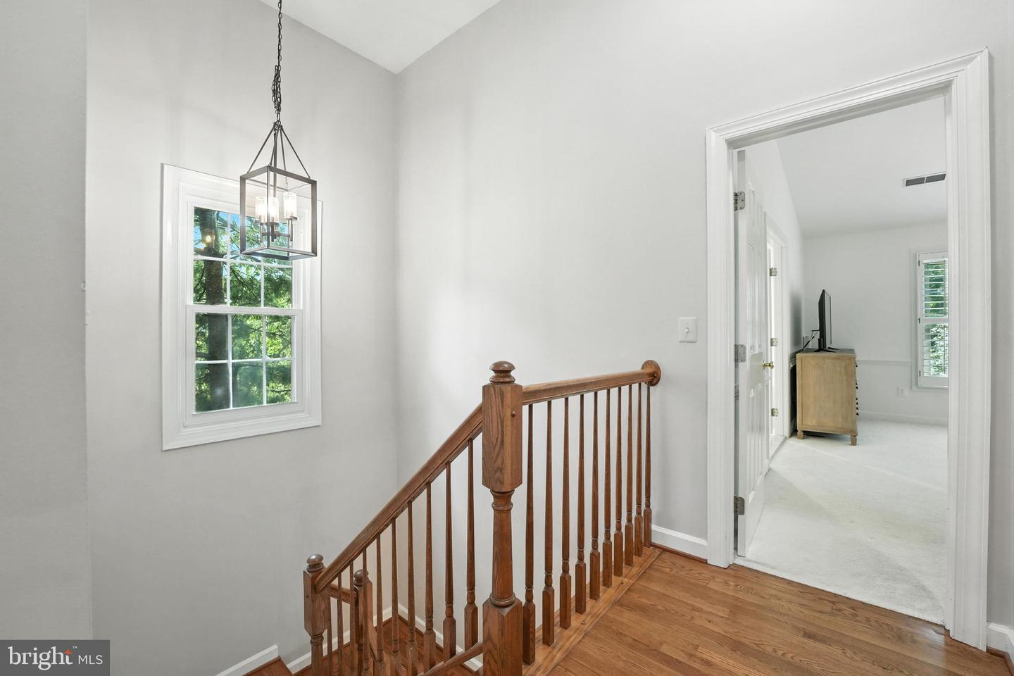 7576 CHRISLAND CV, FALLS CHURCH, Virginia 22042, 3 Bedrooms Bedrooms, ,3 BathroomsBathrooms,Residential,For sale,7576 CHRISLAND CV,VAFX2254304 MLS # VAFX2254304