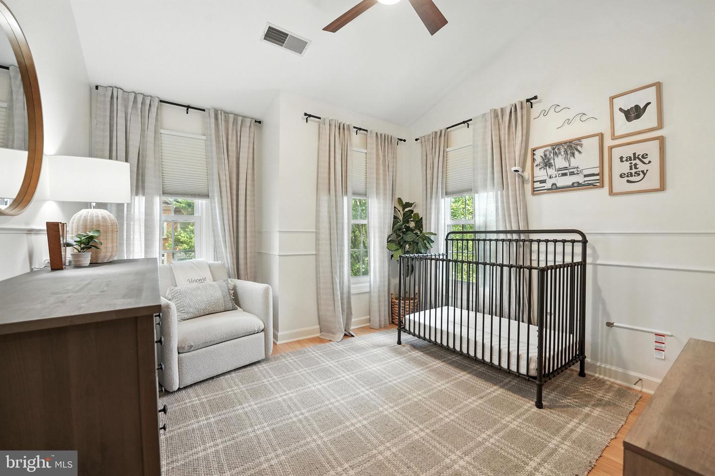 7576 CHRISLAND CV, FALLS CHURCH, Virginia 22042, 3 Bedrooms Bedrooms, ,3 BathroomsBathrooms,Residential,For sale,7576 CHRISLAND CV,VAFX2254304 MLS # VAFX2254304