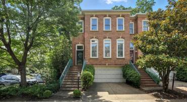 7576 CHRISLAND CV, FALLS CHURCH, Virginia 22042, 3 Bedrooms Bedrooms, ,3 BathroomsBathrooms,Residential,For sale,7576 CHRISLAND CV,VAFX2254304 MLS # VAFX2254304