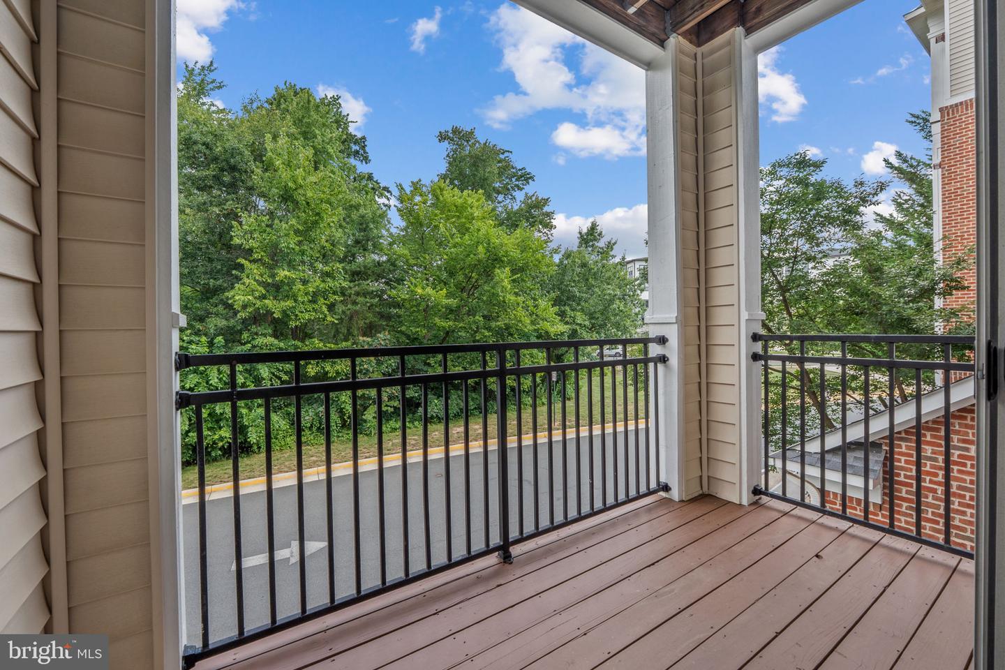 12953 CENTRE PARK CIR #218, HERNDON, Virginia 20171, 2 Bedrooms Bedrooms, ,2 BathroomsBathrooms,Residential,For sale,12953 CENTRE PARK CIR #218,VAFX2254338 MLS # VAFX2254338