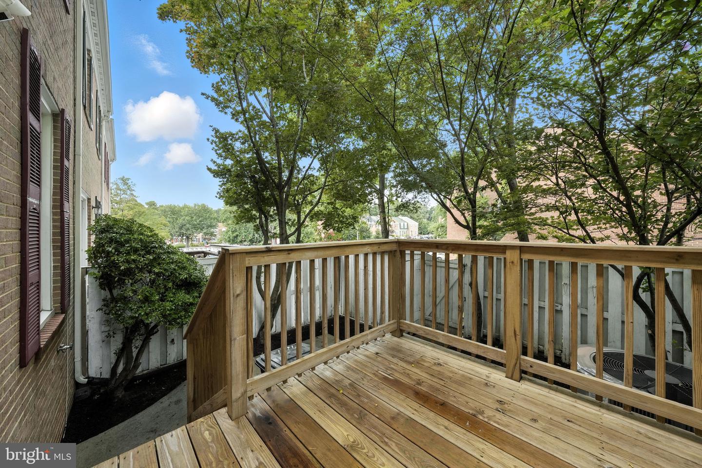 7247 RESERVOIR RD, SPRINGFIELD, Virginia 22150, 3 Bedrooms Bedrooms, ,3 BathroomsBathrooms,Residential,For sale,7247 RESERVOIR RD,VAFX2254480 MLS # VAFX2254480