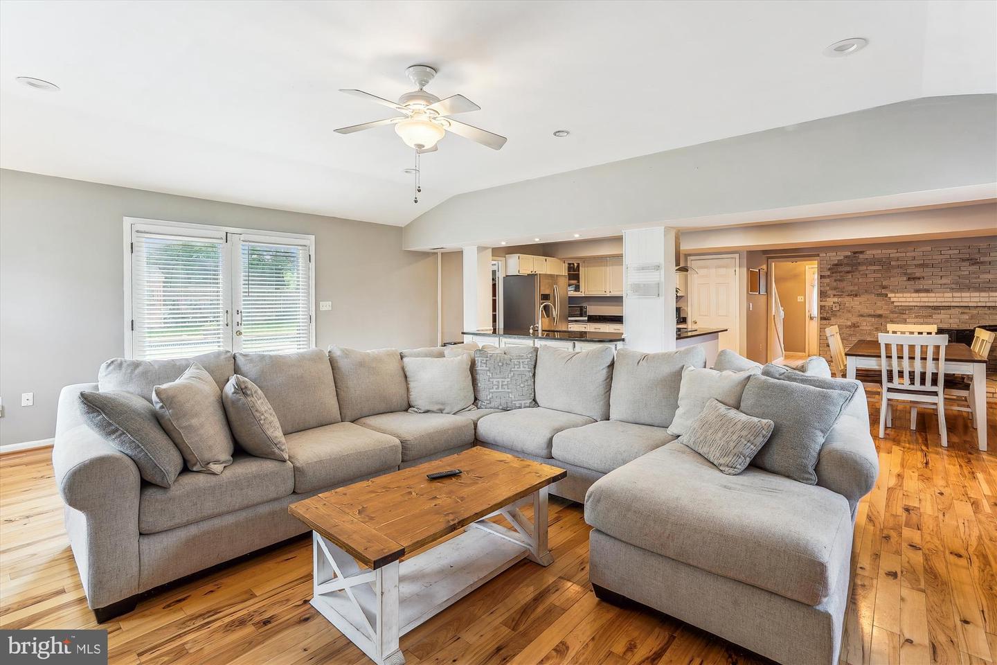 4219 HIGH RIDGE RD, HAYMARKET, Virginia 20169, 4 Bedrooms Bedrooms, 7 Rooms Rooms,2 BathroomsBathrooms,Residential,For sale,4219 HIGH RIDGE RD,VAPW2098868 MLS # VAPW2098868