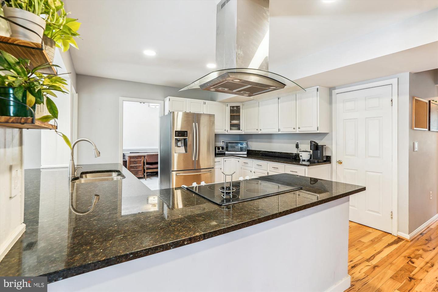 4219 HIGH RIDGE RD, HAYMARKET, Virginia 20169, 4 Bedrooms Bedrooms, 7 Rooms Rooms,2 BathroomsBathrooms,Residential,For sale,4219 HIGH RIDGE RD,VAPW2098868 MLS # VAPW2098868