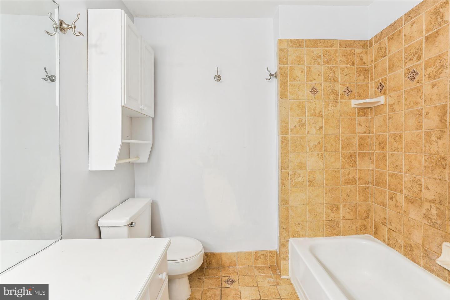 4219 HIGH RIDGE RD, HAYMARKET, Virginia 20169, 4 Bedrooms Bedrooms, 7 Rooms Rooms,2 BathroomsBathrooms,Residential,For sale,4219 HIGH RIDGE RD,VAPW2098868 MLS # VAPW2098868