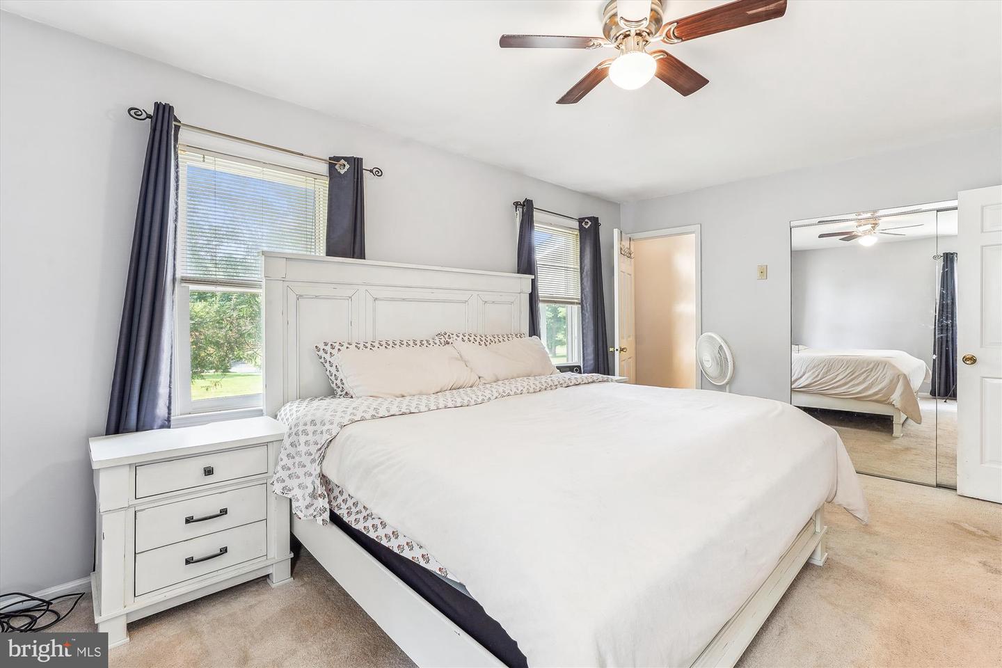 4219 HIGH RIDGE RD, HAYMARKET, Virginia 20169, 4 Bedrooms Bedrooms, 7 Rooms Rooms,2 BathroomsBathrooms,Residential,For sale,4219 HIGH RIDGE RD,VAPW2098868 MLS # VAPW2098868