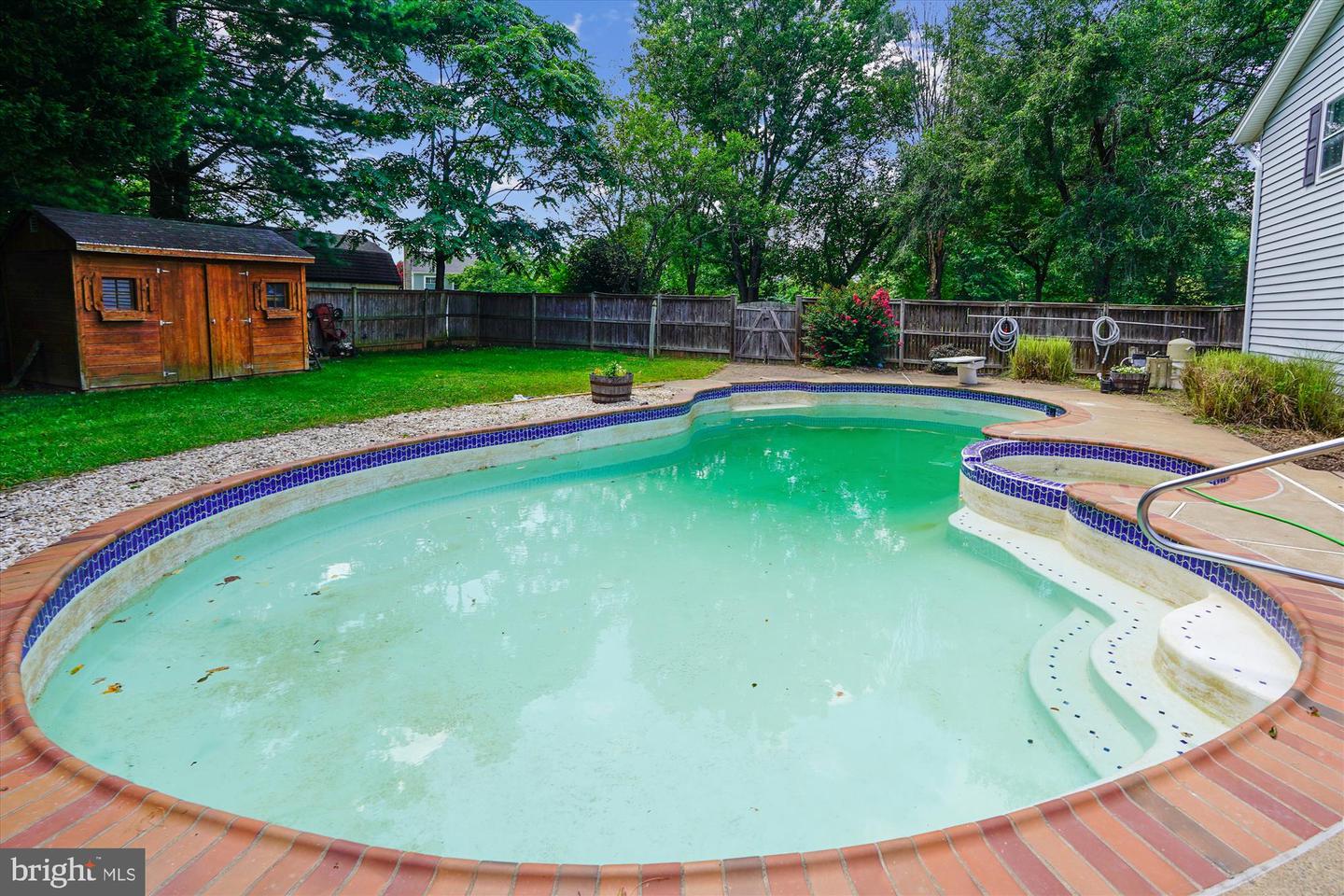 4219 HIGH RIDGE RD, HAYMARKET, Virginia 20169, 4 Bedrooms Bedrooms, 7 Rooms Rooms,2 BathroomsBathrooms,Residential,For sale,4219 HIGH RIDGE RD,VAPW2098868 MLS # VAPW2098868