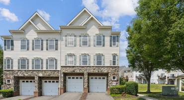 2807 CHINKAPIN OAK LN, WOODBRIDGE, Virginia 22191, 3 Bedrooms Bedrooms, ,2 BathroomsBathrooms,Residential,For sale,2807 CHINKAPIN OAK LN,VAPW2098904 MLS # VAPW2098904