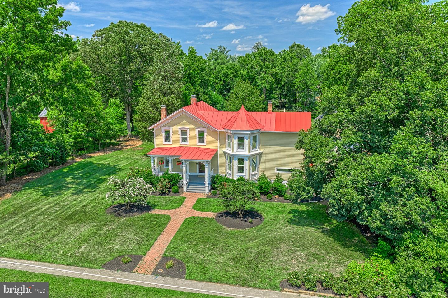 120 W COLONIAL HWY, HAMILTON, Virginia 20158, 3 Bedrooms Bedrooms, ,4 BathroomsBathrooms,Residential,For sale,120 W COLONIAL HWY,VALO2102298 MLS # VALO2102298
