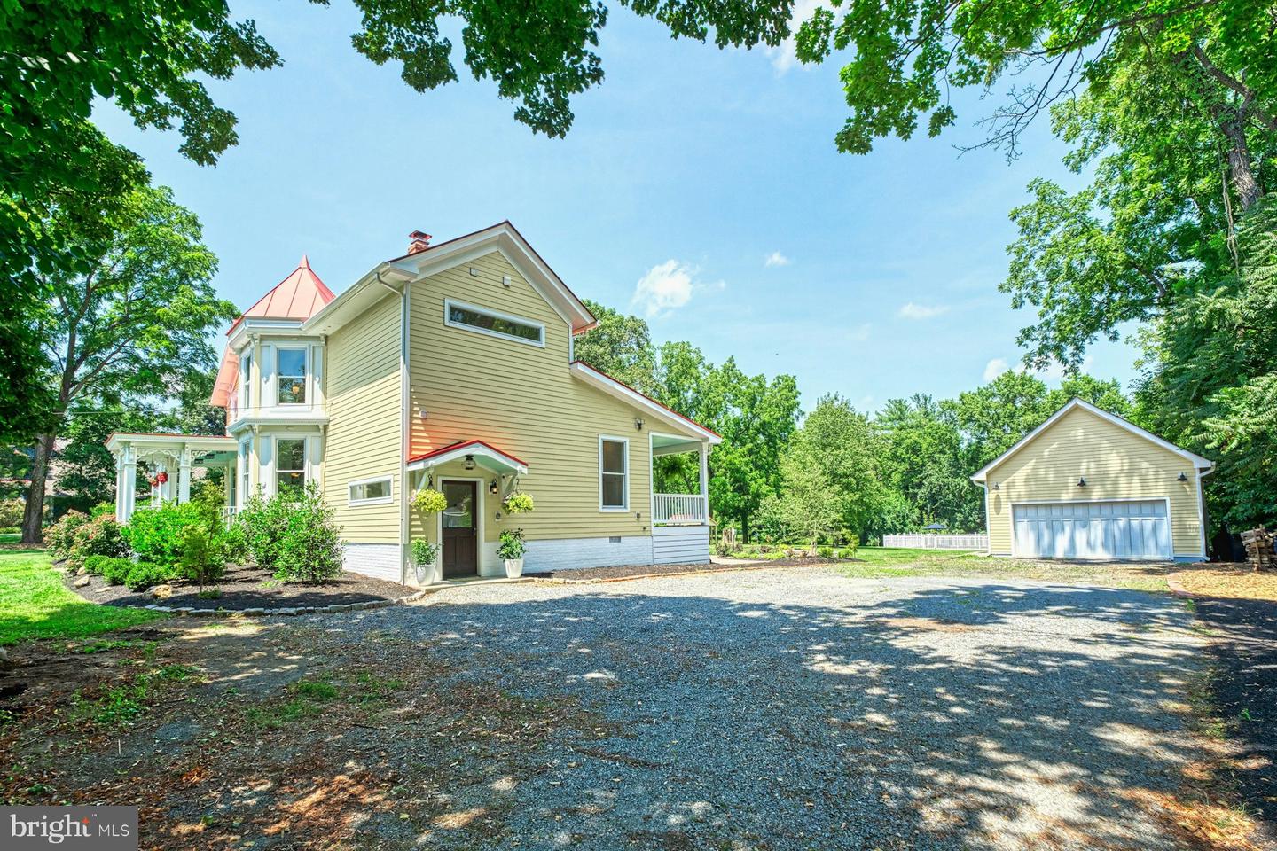 120 W COLONIAL HWY, HAMILTON, Virginia 20158, 3 Bedrooms Bedrooms, ,4 BathroomsBathrooms,Residential,For sale,120 W COLONIAL HWY,VALO2102298 MLS # VALO2102298