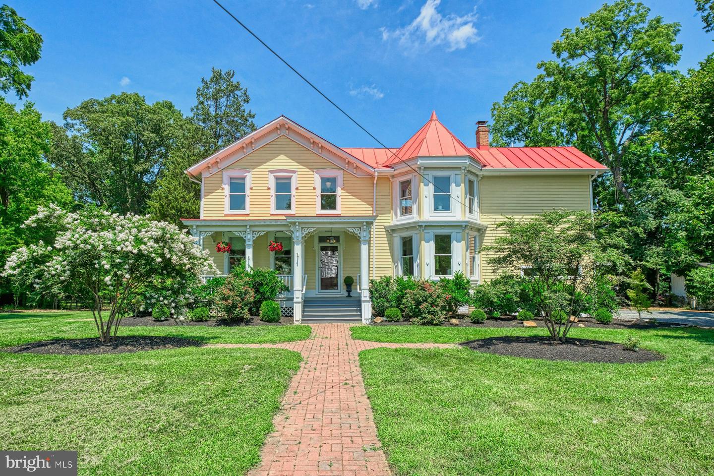 120 W COLONIAL HWY, HAMILTON, Virginia 20158, 3 Bedrooms Bedrooms, ,4 BathroomsBathrooms,Residential,For sale,120 W COLONIAL HWY,VALO2102298 MLS # VALO2102298
