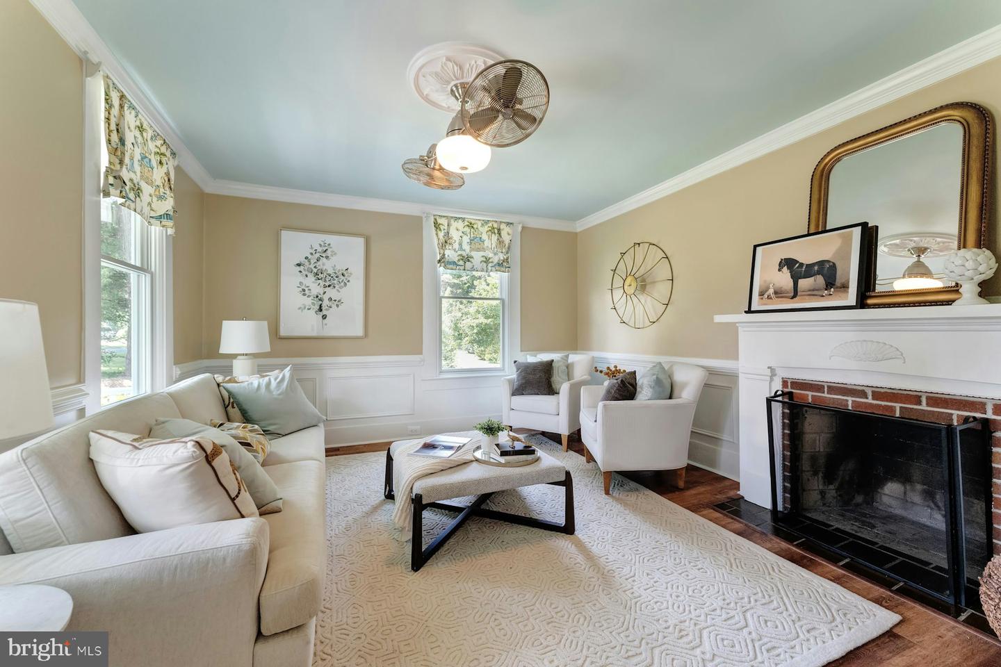 120 W COLONIAL HWY, HAMILTON, Virginia 20158, 3 Bedrooms Bedrooms, ,4 BathroomsBathrooms,Residential,For sale,120 W COLONIAL HWY,VALO2102298 MLS # VALO2102298