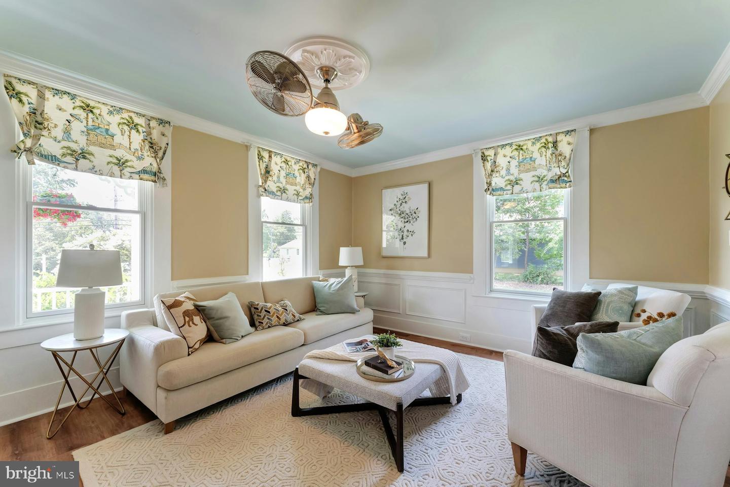 120 W COLONIAL HWY, HAMILTON, Virginia 20158, 3 Bedrooms Bedrooms, ,4 BathroomsBathrooms,Residential,For sale,120 W COLONIAL HWY,VALO2102298 MLS # VALO2102298