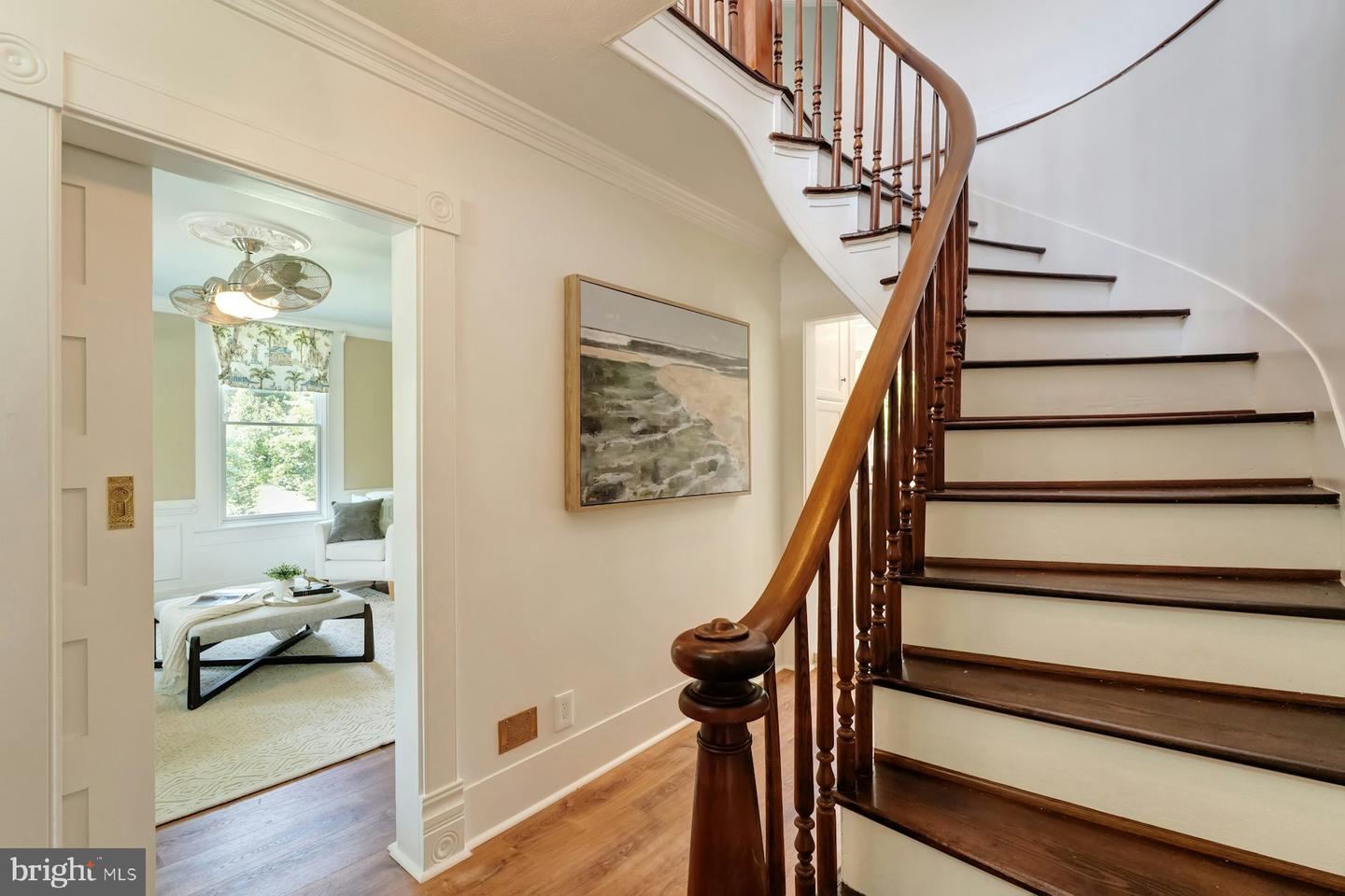 120 W COLONIAL HWY, HAMILTON, Virginia 20158, 3 Bedrooms Bedrooms, ,4 BathroomsBathrooms,Residential,For sale,120 W COLONIAL HWY,VALO2102298 MLS # VALO2102298