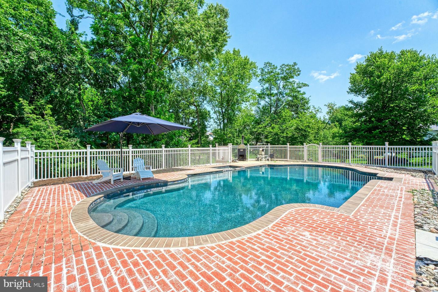 120 W COLONIAL HWY, HAMILTON, Virginia 20158, 3 Bedrooms Bedrooms, ,4 BathroomsBathrooms,Residential,For sale,120 W COLONIAL HWY,VALO2102298 MLS # VALO2102298