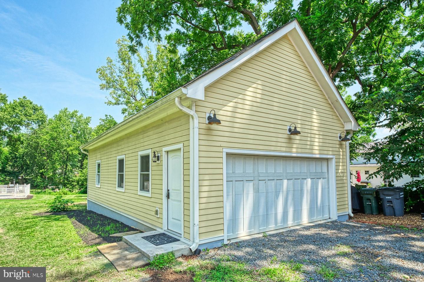 120 W COLONIAL HWY, HAMILTON, Virginia 20158, 3 Bedrooms Bedrooms, ,4 BathroomsBathrooms,Residential,For sale,120 W COLONIAL HWY,VALO2102298 MLS # VALO2102298