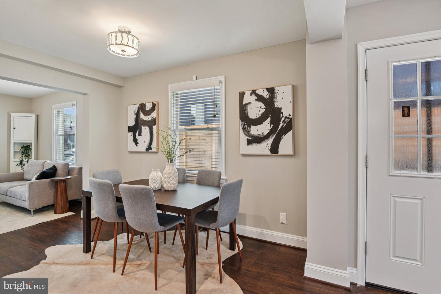 2137 S OXFORD ST, ARLINGTON, Virginia 22204, 3 Bedrooms Bedrooms, ,2 BathroomsBathrooms,Residential,For sale,2137 S OXFORD ST,VAAR2060900 MLS # VAAR2060900