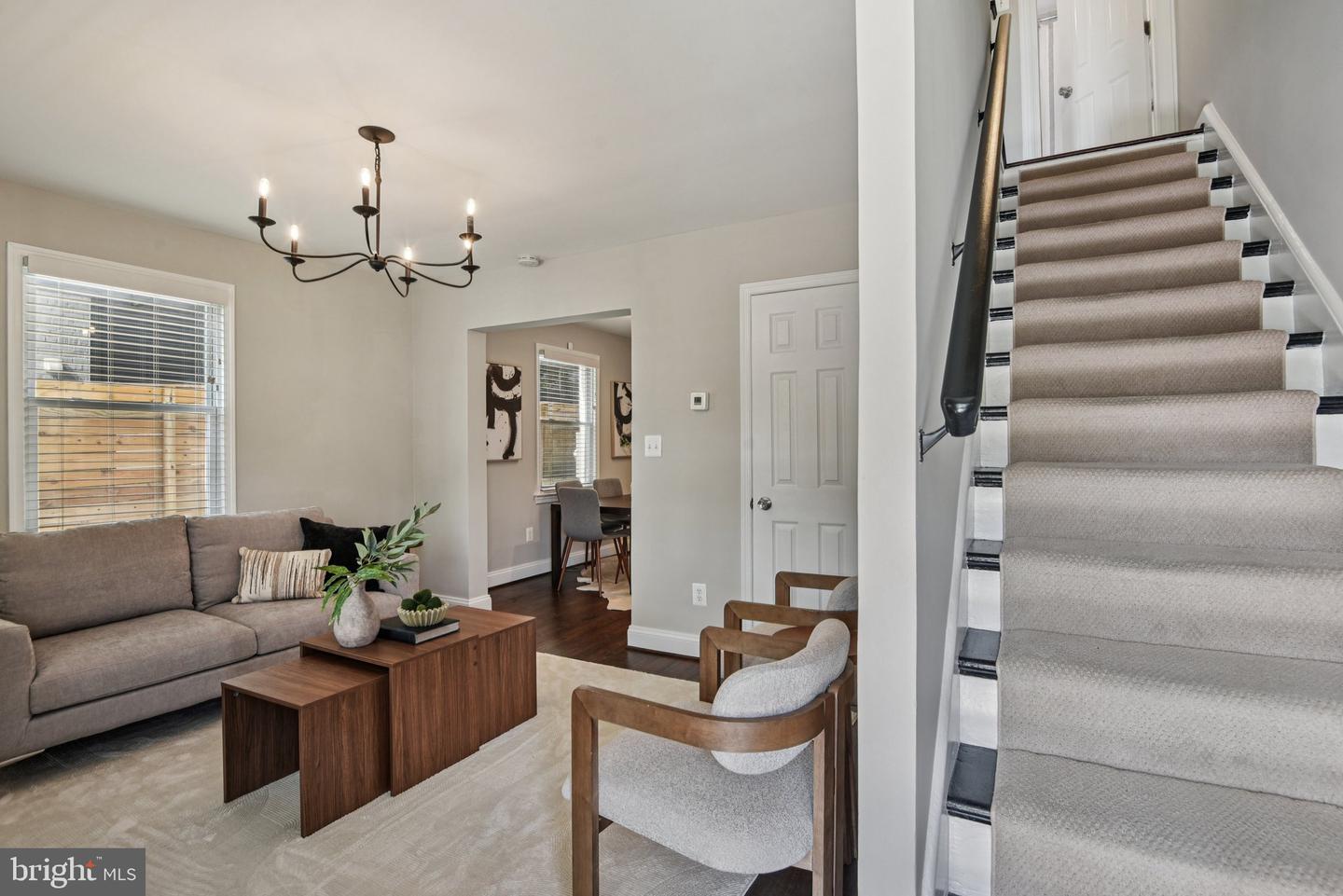 2137 S OXFORD ST, ARLINGTON, Virginia 22204, 3 Bedrooms Bedrooms, ,2 BathroomsBathrooms,Residential,For sale,2137 S OXFORD ST,VAAR2060900 MLS # VAAR2060900