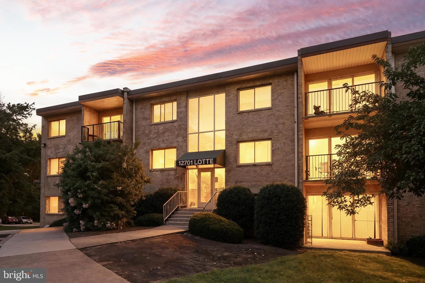 12701 LOTTE DR #203, WOODBRIDGE, Virginia 22192, 3 Bedrooms Bedrooms, ,1 BathroomBathrooms,Residential,For sale,12701 LOTTE DR #203,VAPW2099460 MLS # VAPW2099460