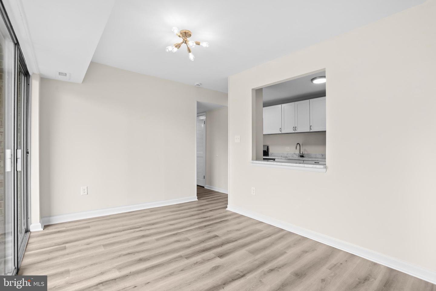 12701 LOTTE DR #203, WOODBRIDGE, Virginia 22192, 3 Bedrooms Bedrooms, ,1 BathroomBathrooms,Residential,For sale,12701 LOTTE DR #203,VAPW2099460 MLS # VAPW2099460