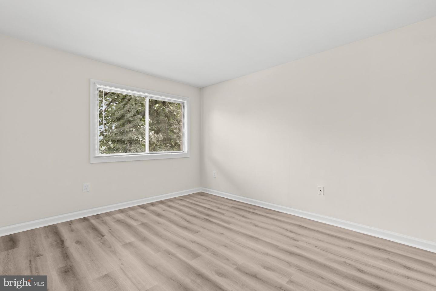 12701 LOTTE DR #203, WOODBRIDGE, Virginia 22192, 3 Bedrooms Bedrooms, ,1 BathroomBathrooms,Residential,For sale,12701 LOTTE DR #203,VAPW2099460 MLS # VAPW2099460
