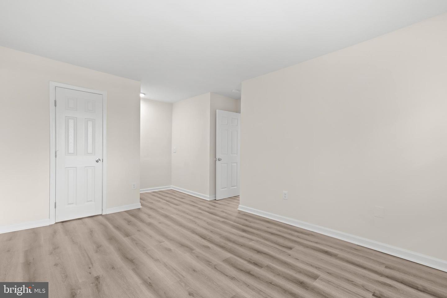 12701 LOTTE DR #203, WOODBRIDGE, Virginia 22192, 3 Bedrooms Bedrooms, ,1 BathroomBathrooms,Residential,For sale,12701 LOTTE DR #203,VAPW2099460 MLS # VAPW2099460