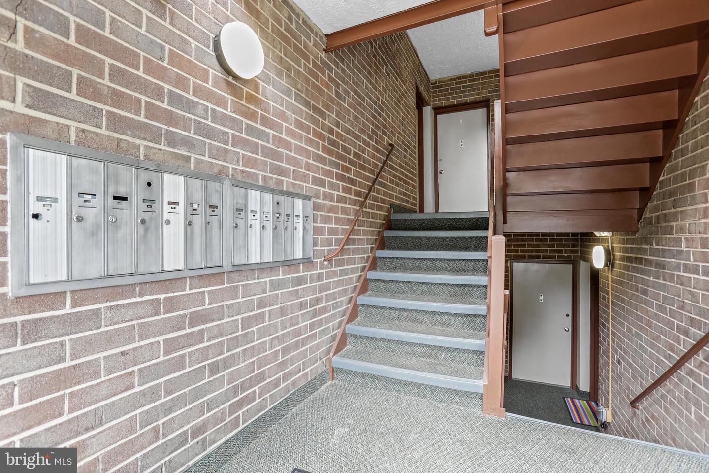 12701 LOTTE DR #203, WOODBRIDGE, Virginia 22192, 3 Bedrooms Bedrooms, ,1 BathroomBathrooms,Residential,For sale,12701 LOTTE DR #203,VAPW2099460 MLS # VAPW2099460