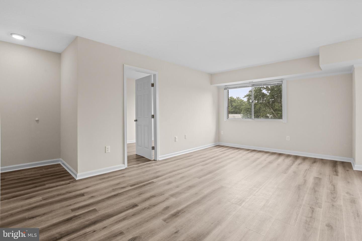 12701 LOTTE DR #203, WOODBRIDGE, Virginia 22192, 3 Bedrooms Bedrooms, ,1 BathroomBathrooms,Residential,For sale,12701 LOTTE DR #203,VAPW2099460 MLS # VAPW2099460