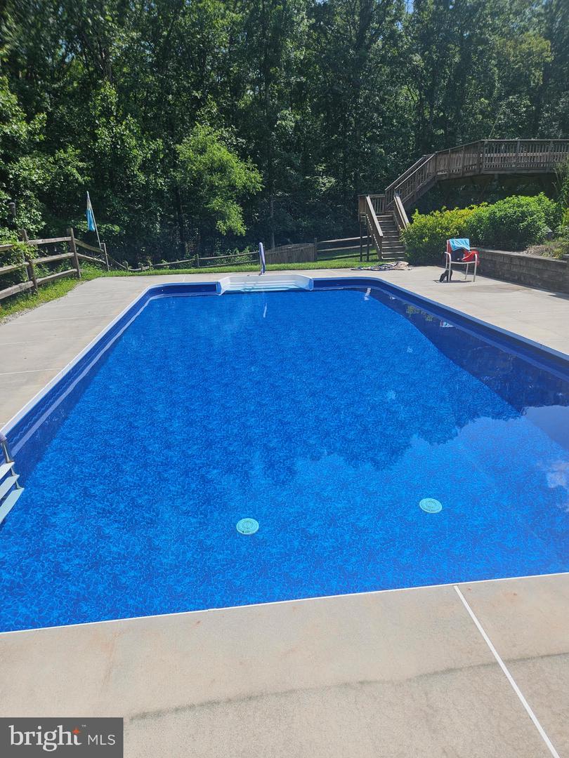 11511 BRISTERSBURG RD, CATLETT, Virginia 20119, 4 Bedrooms Bedrooms, ,3 BathroomsBathrooms,Residential,For sale,11511 BRISTERSBURG RD,VAFQ2017496 MLS # VAFQ2017496