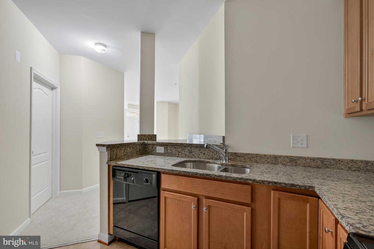 42321 SAN JUAN TER, ALDIE, Virginia 20105, 1 Bedroom Bedrooms, ,1 BathroomBathrooms,Residential,For sale,42321 SAN JUAN TER,VALO2102584 MLS # VALO2102584