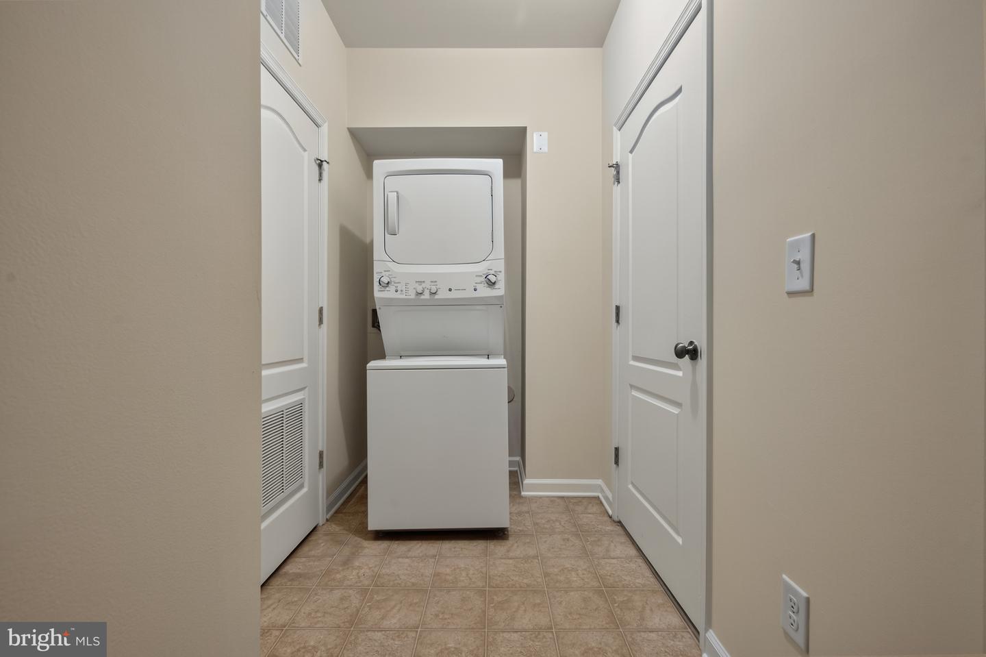 42321 SAN JUAN TER, ALDIE, Virginia 20105, 1 Bedroom Bedrooms, ,1 BathroomBathrooms,Residential,For sale,42321 SAN JUAN TER,VALO2102584 MLS # VALO2102584