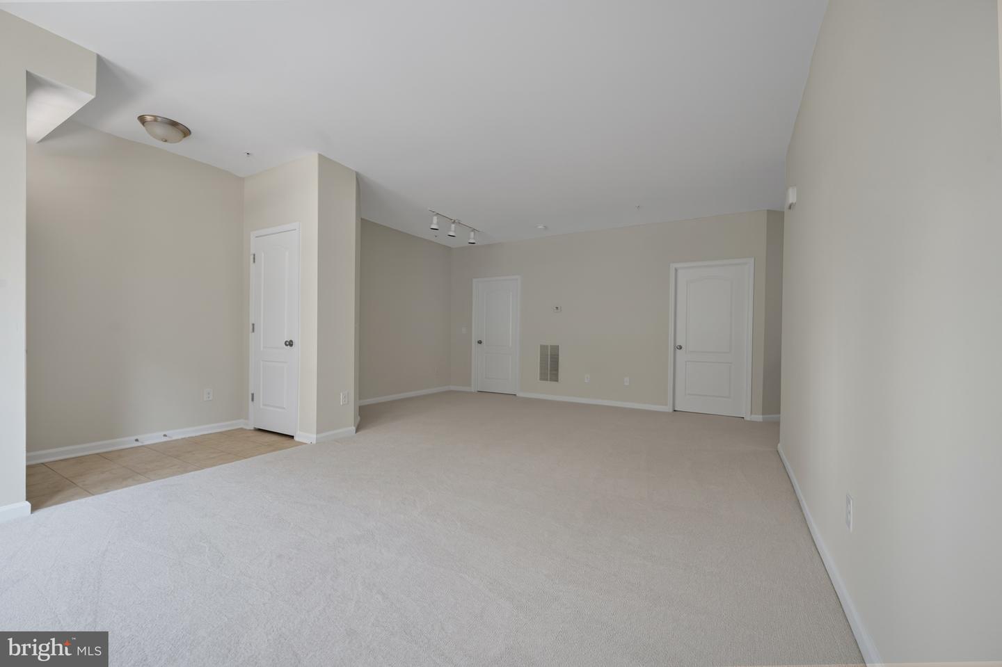 42321 SAN JUAN TER, ALDIE, Virginia 20105, 1 Bedroom Bedrooms, ,1 BathroomBathrooms,Residential,For sale,42321 SAN JUAN TER,VALO2102584 MLS # VALO2102584