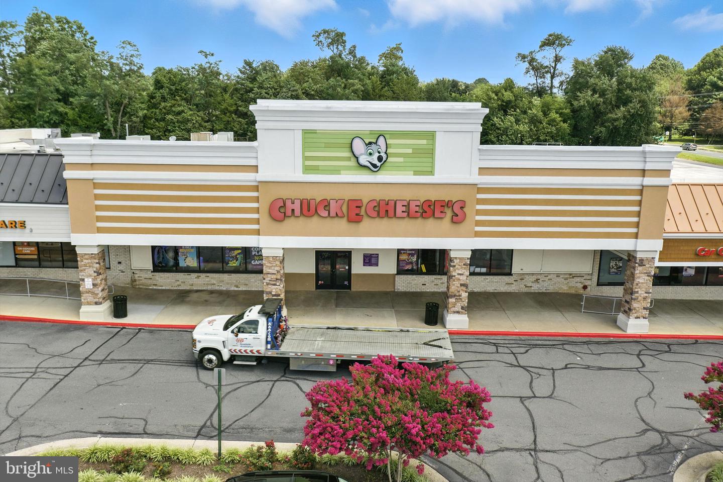 3814 PERSIMMON CIR, FAIRFAX, Virginia 22031, 2 Bedrooms Bedrooms, ,2 BathroomsBathrooms,Residential,For sale,3814 PERSIMMON CIR,VAFX2256626 MLS # VAFX2256626