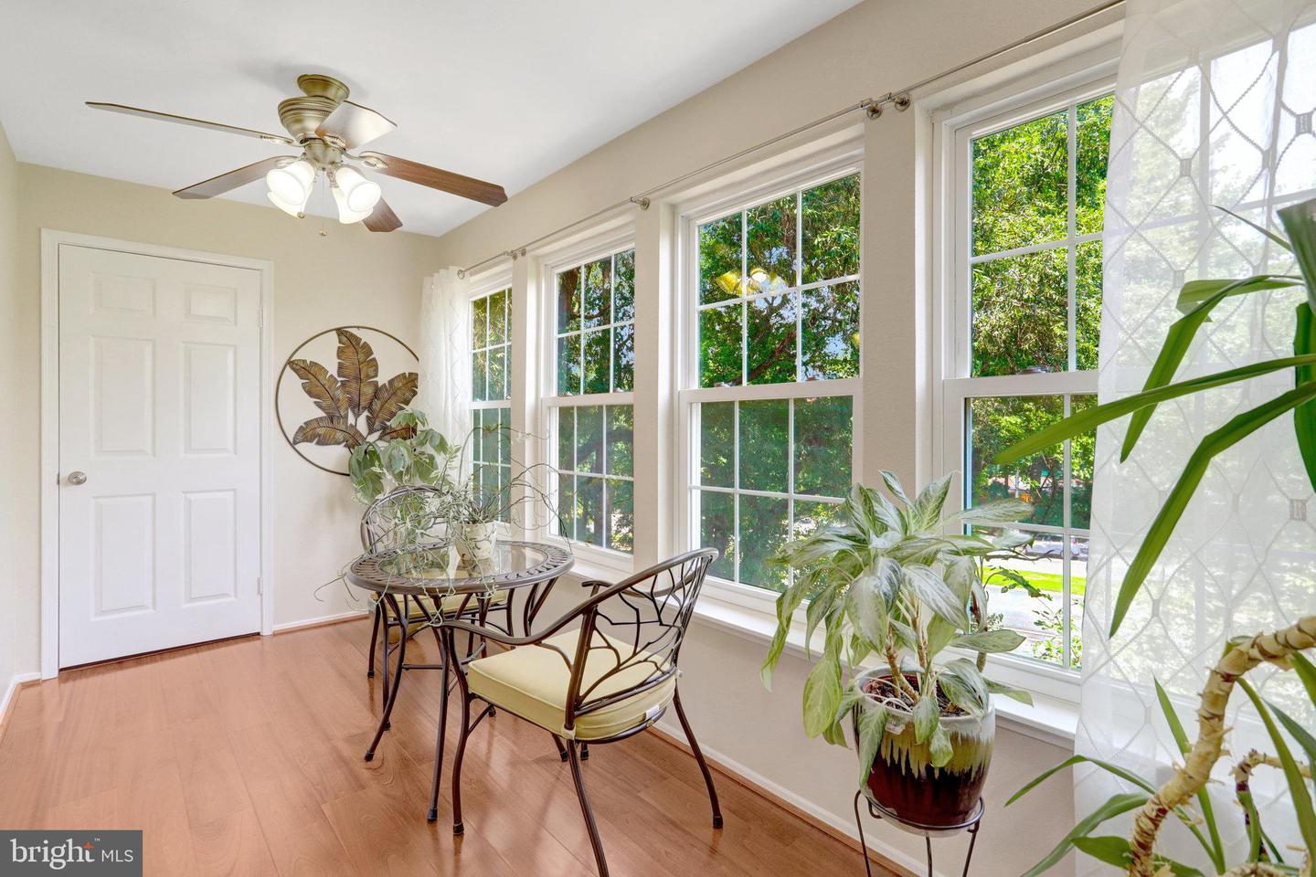 3315 WYNDHAM CIR #2235, ALEXANDRIA, Virginia 22302, 2 Bedrooms Bedrooms, ,2 BathroomsBathrooms,Residential,For sale,3315 WYNDHAM CIR #2235,VAAX2047698 MLS # VAAX2047698