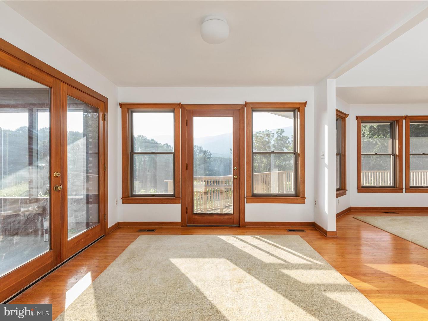 472 WESLEY LN, BENTONVILLE, Virginia 22610, 3 Bedrooms Bedrooms, ,3 BathroomsBathrooms,Residential,For sale,472 WESLEY LN,VAWR2011788 MLS # VAWR2011788